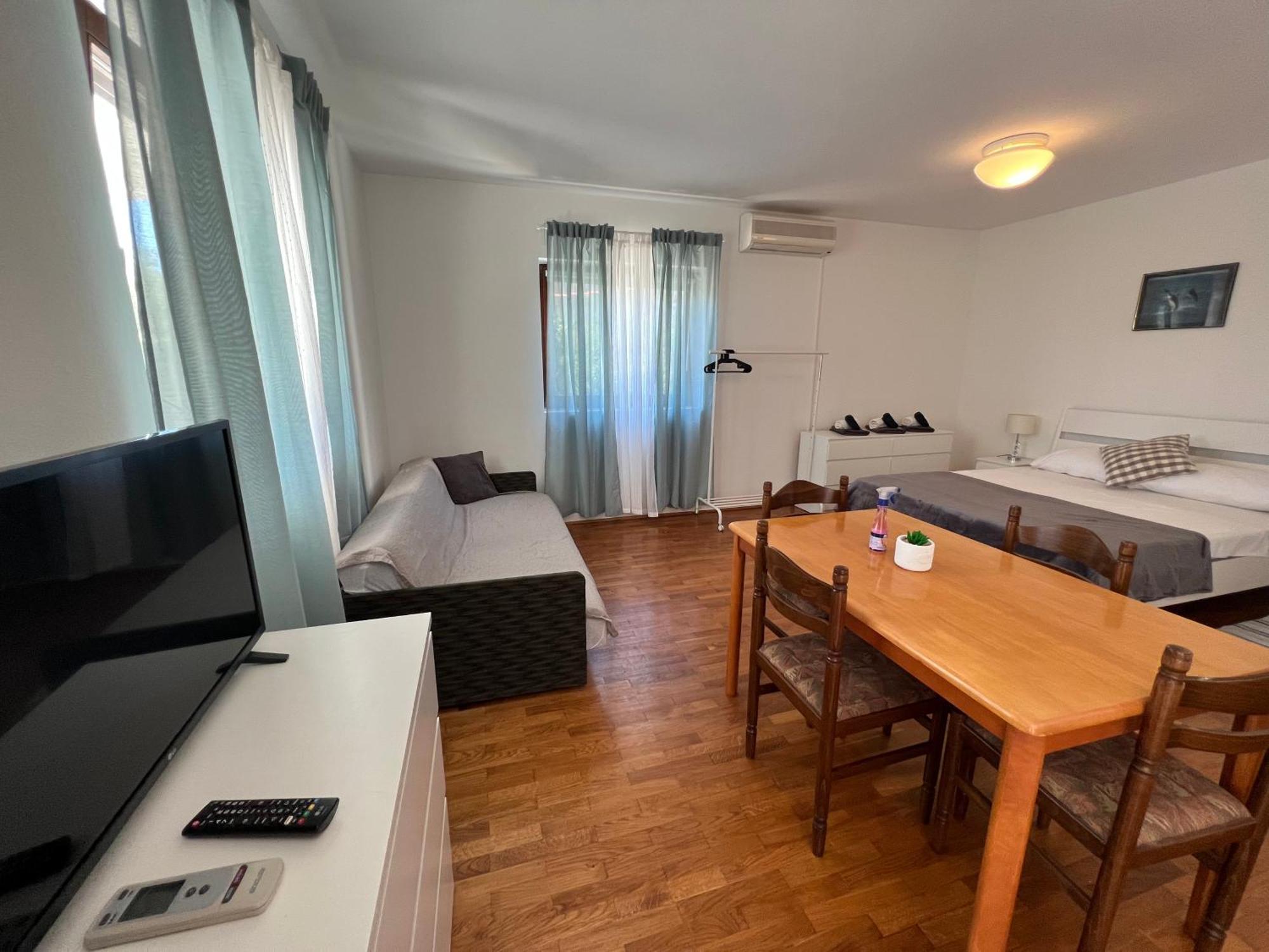 Apartments Antolkovic Ugljan Dış mekan fotoğraf